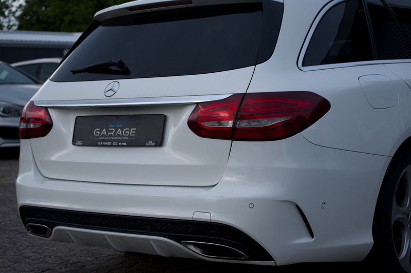 Mercedes-Benz C 250 AMG Line/PANO/360/ACC/NAVI — photo 10
