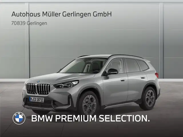 BMW iX1