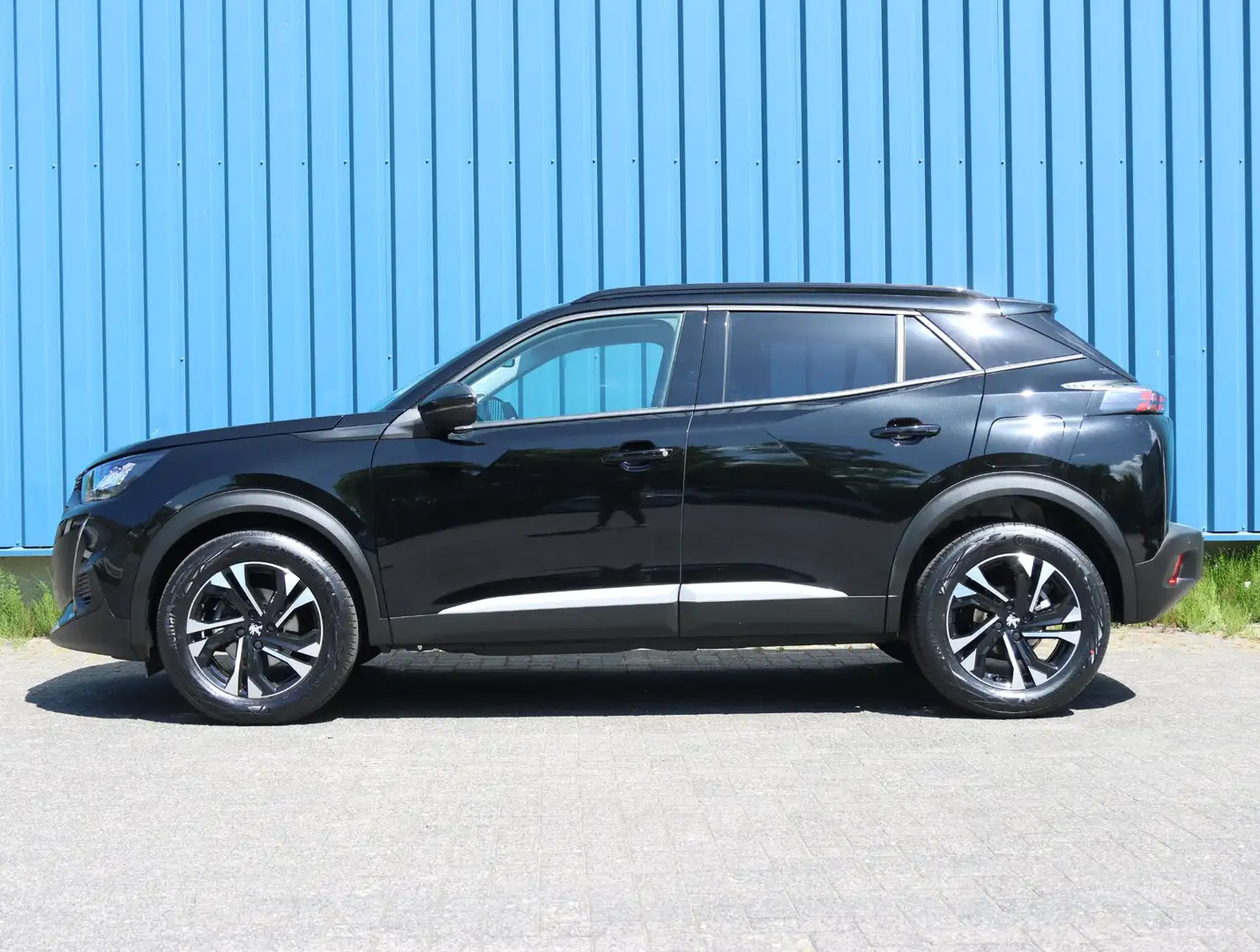 Peugeot 2008 1.2 100PK Allure | AppleCarPlay/AndroidAuto | Crui Zwart - 2