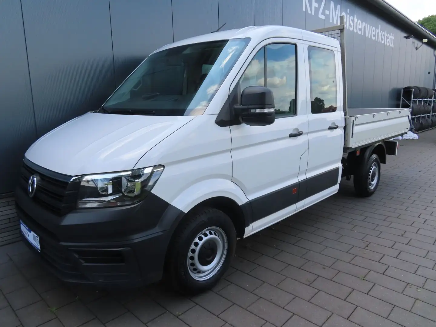 Volkswagen Crafter 2,0 Pritsche 35 DOKA LR Standh Klima AHK Weiß - 1