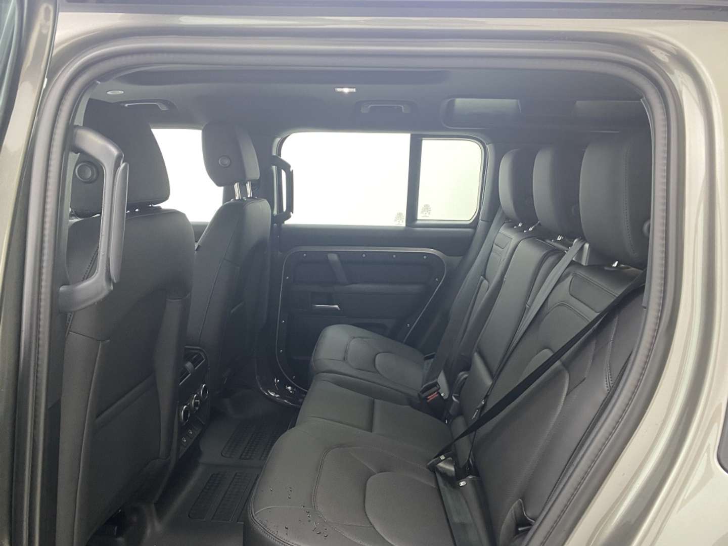 Land Rover Defender 110 X-Dynamic SE 3.0D L6 MHEV AWD Aut. 250 -  - Joinsteer - #5