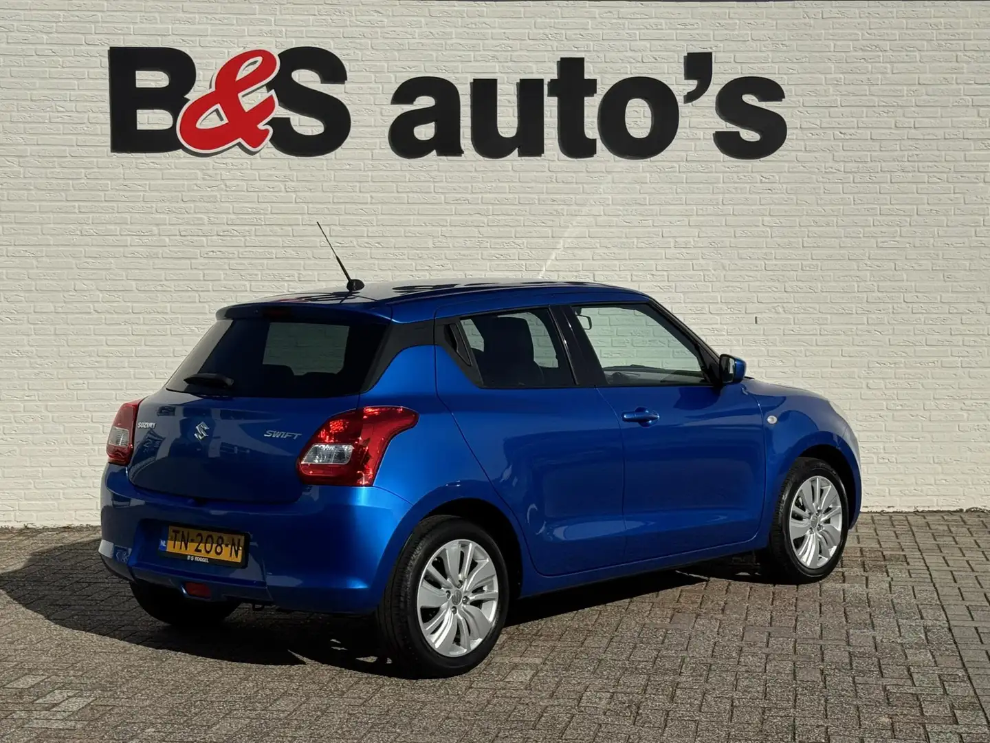 Suzuki Swift 1.2 Select Airco Achteruitrijcamera Apple Carplay Blauw - 2