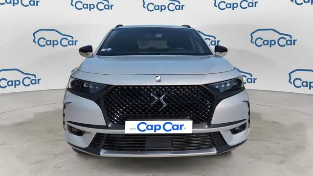 DS Automobiles DS 7 view 5