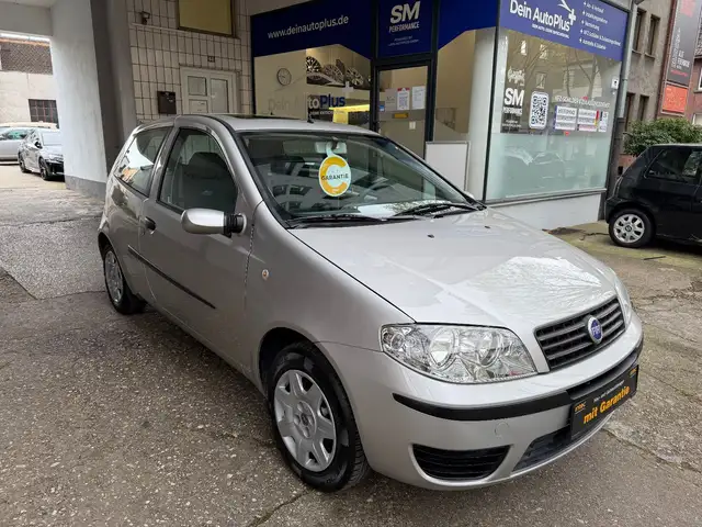Fiat Punto 1.2 *54TSD.KM+INSP.NEU+AUSPUFF.Anl.NEU*