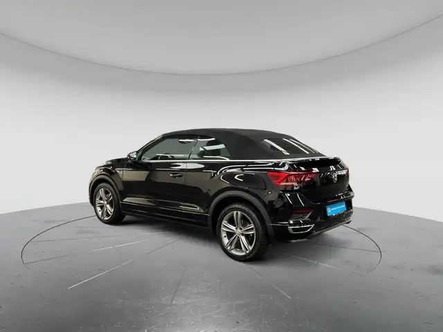 Volkswagen T-Roc view 4