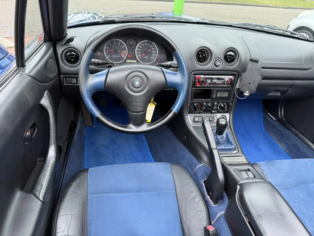 Mazda MX-5 1.8i 10th Annivers. | hardtop | airco |, foto 3