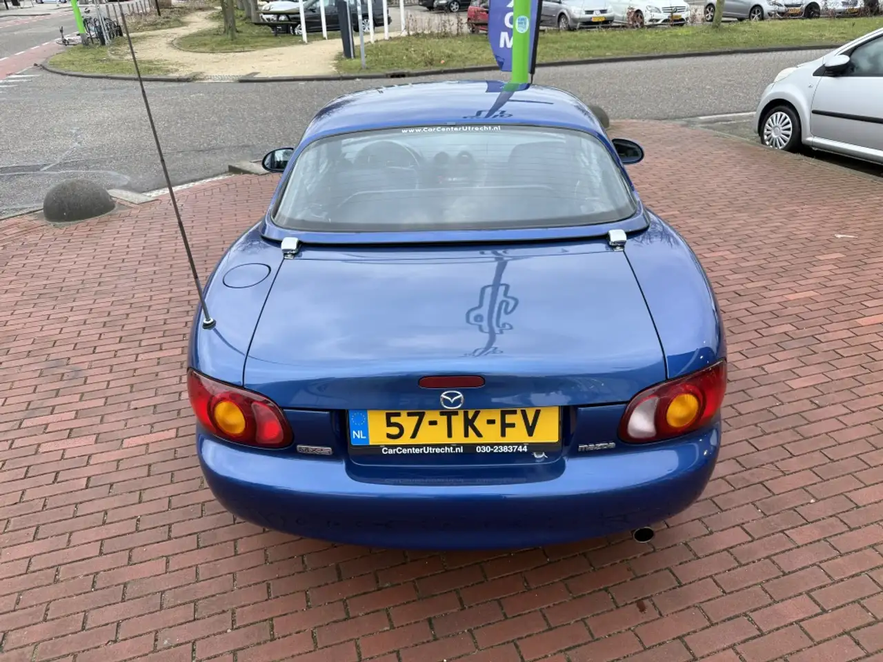 Mazda MX-5 1.8i 10th Annivers. | hardtop | airco |, foto 12