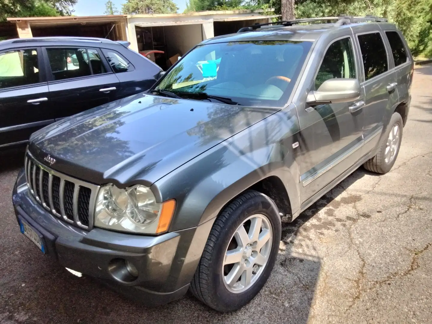 Jeep Grand Cherokee Grand Cherokee III 2005 3.0 V6 crd Overland auto - 2