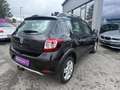 Dacia Sandero Stepway TCe 90 Schwarz - thumbnail 4