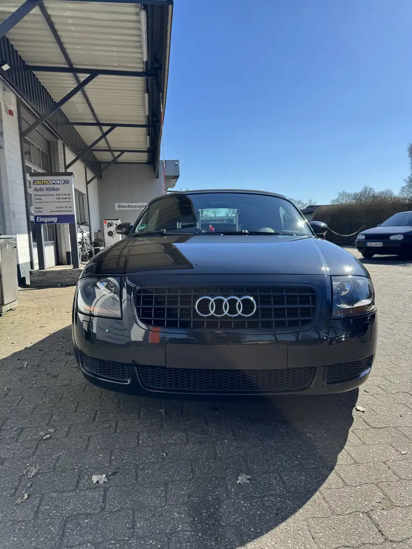 Audi TT TT Roadster 1.8 T Schwarz - 1