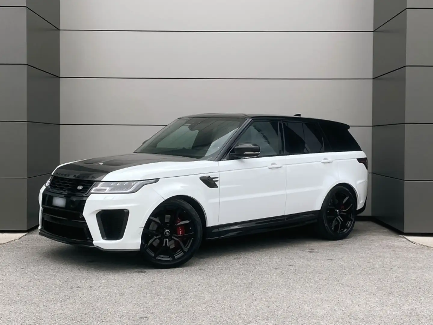 Land Rover Range Rover Sport 5.0 V8 S/C 575ch SVR Mark VIII - 1