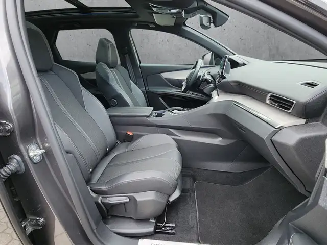 Peugeot 3008 view 13