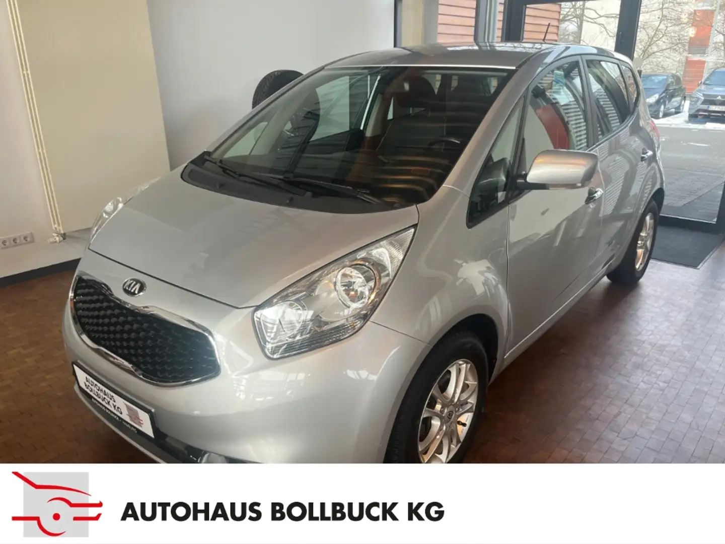 Kia Venga Dream Team 1.6 6AT DT STD Klimaautom SHZ Keyless E Argent - 1