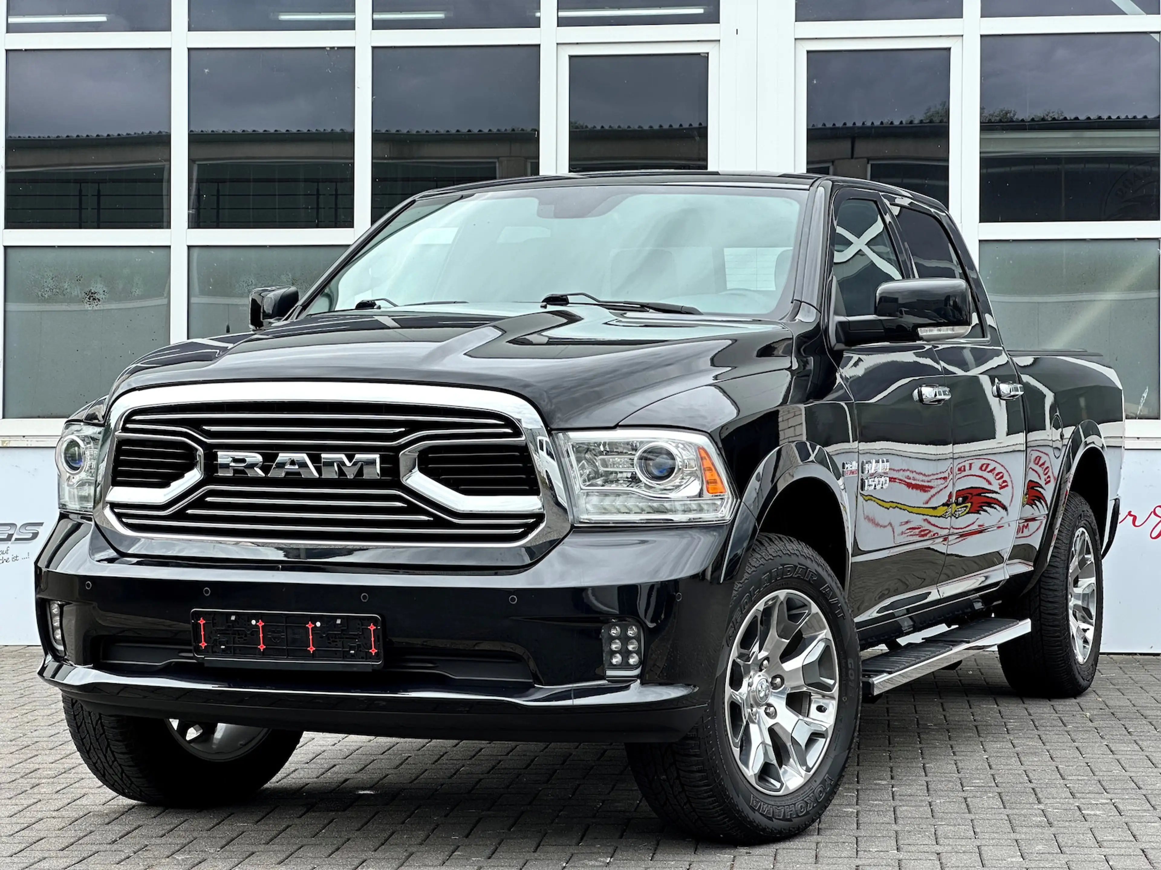 Dodge RAM 1500 Limited 5,7L 4x4 Longbed Luftfahrw. SD