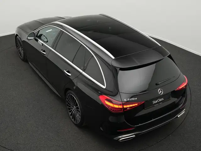 Mercedes-Benz C-Class view 13