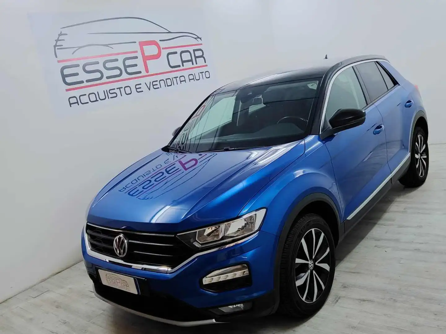 Volkswagen T-Roc 1.5 TSI ACT Advanced BlueMotion Technology Blau - 1