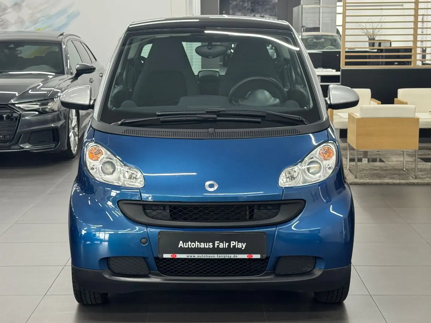 smart forTwo Coupe MHD Passion NAVI/SERVO/2.HAND! Blau - 2