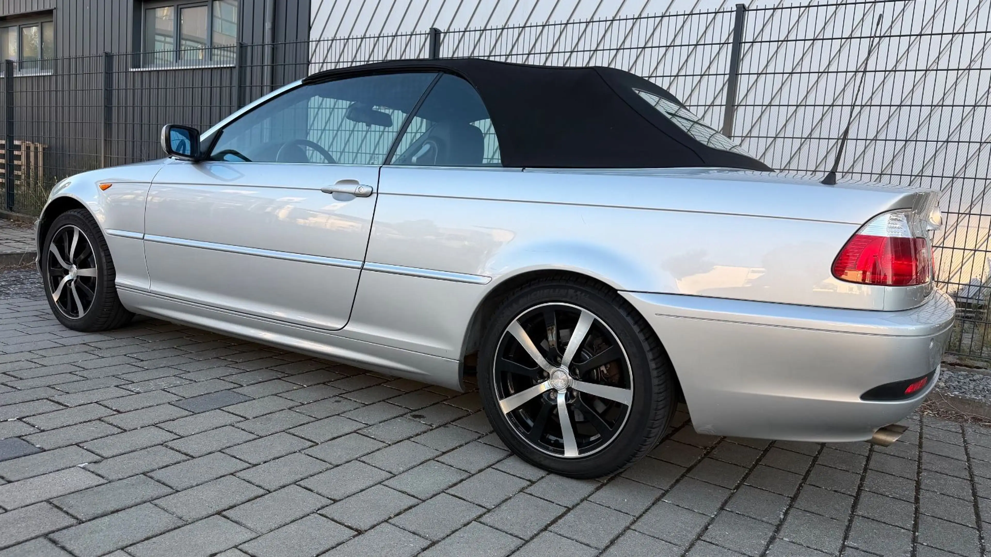 BMW 320 Ci 170PS CABRIO AUTOMATIK TÜV,LEDER,PDC — photo 5