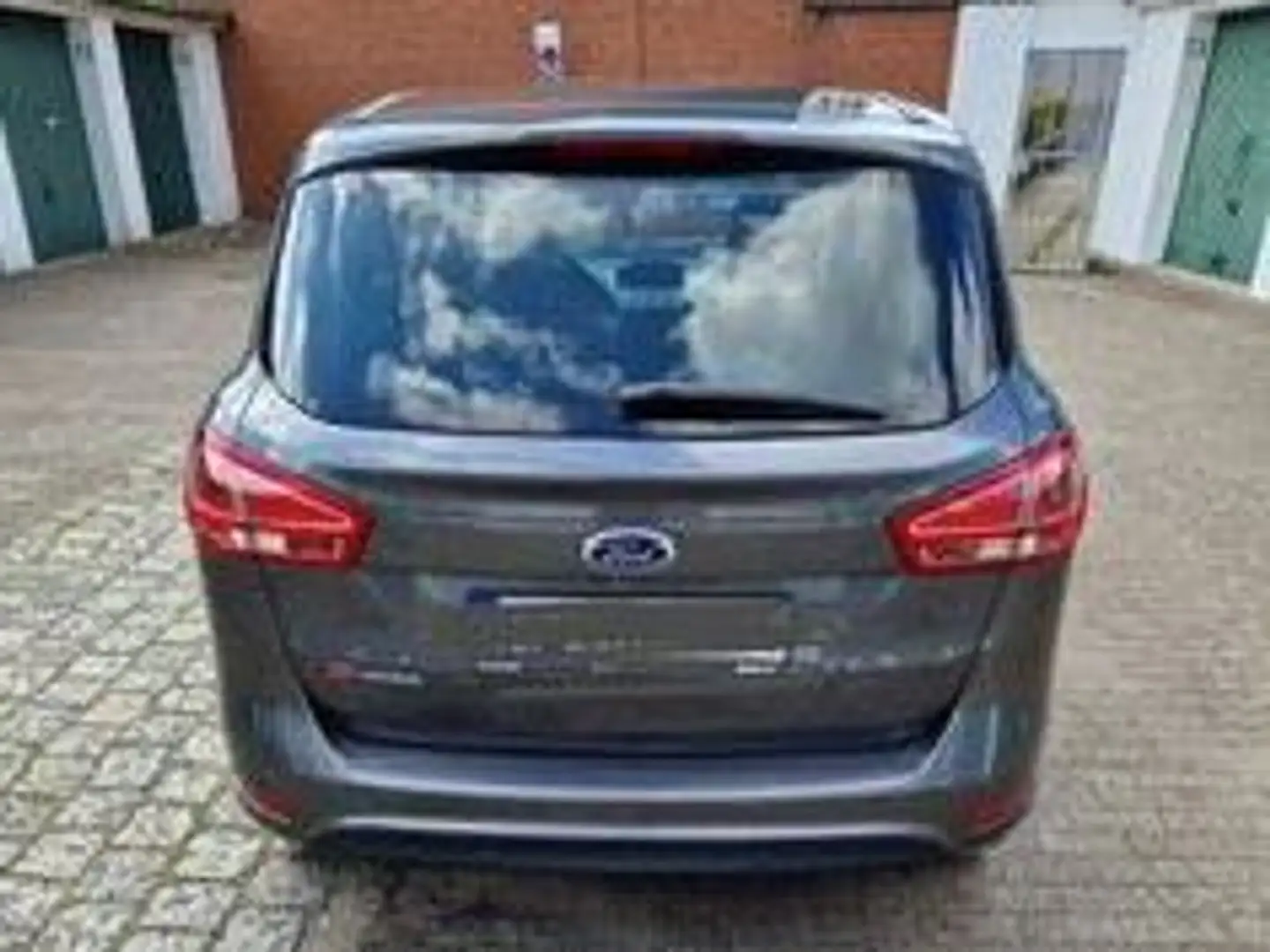 Ford B-Max 1,5 TDCI Sync Edition Grau - 1