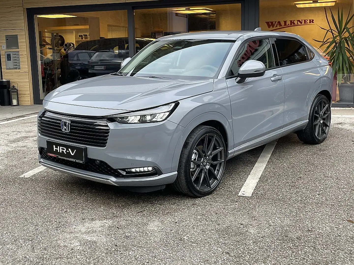 Honda HR-V 1,5 i-MMD Hybrid 2WD Advance Plus Aut. Grau - 1