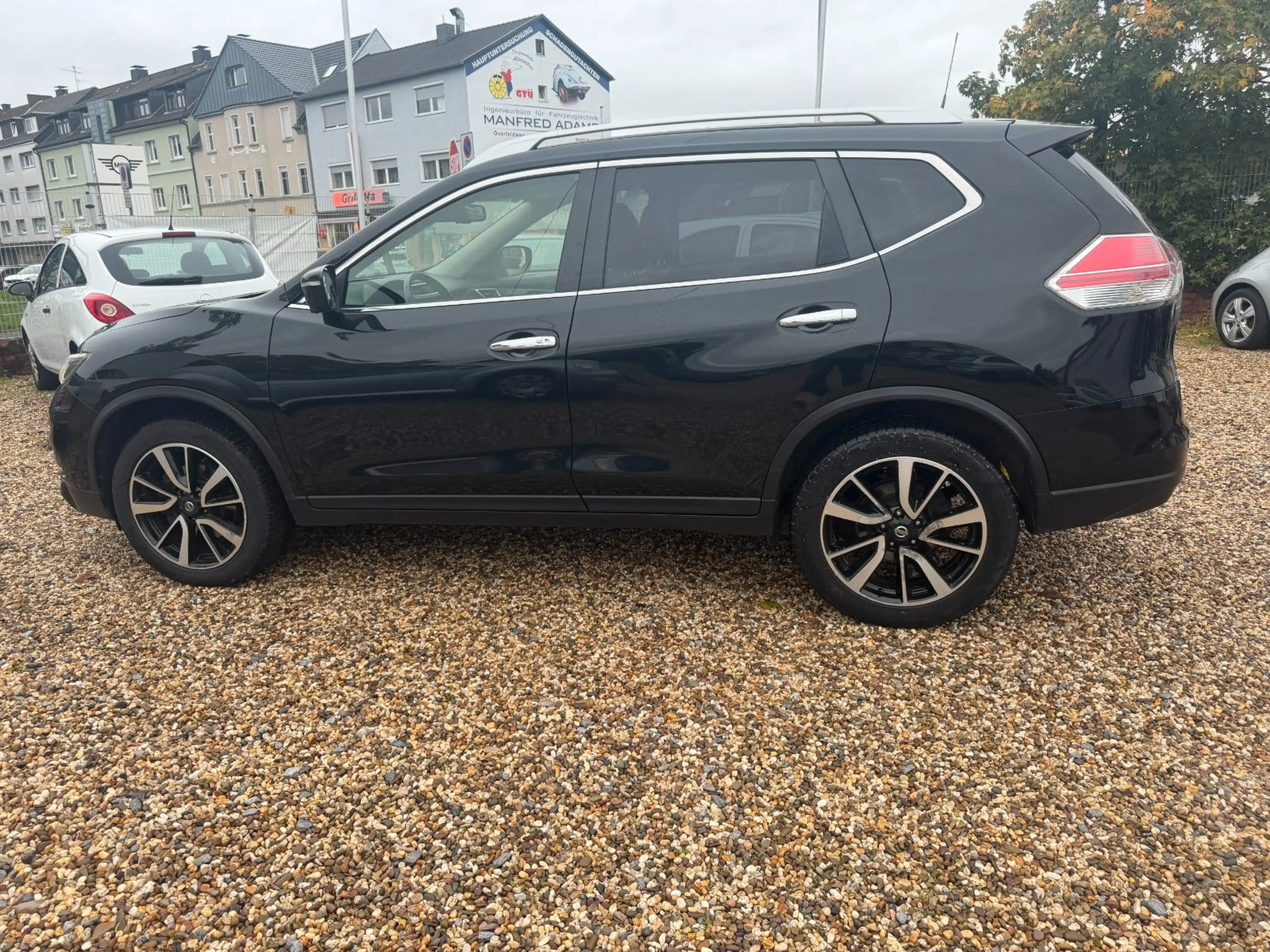 Nissan X-Trail Tekna Automatik  Leder/ Panorama — photo 4