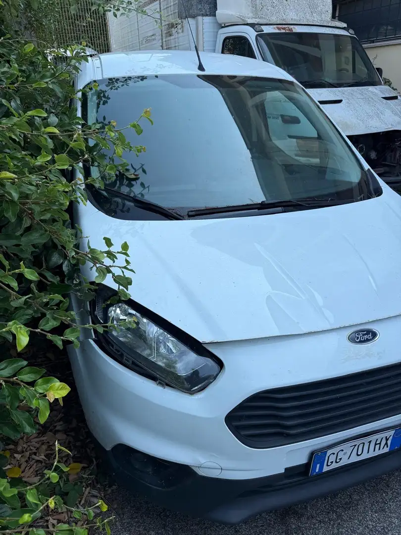 Ford Transit Courier Blanc - 1