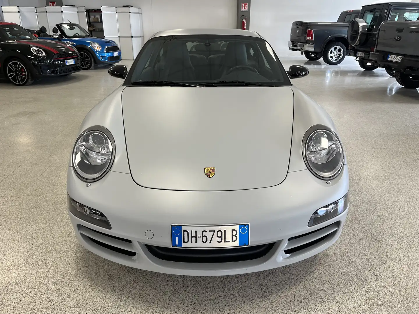 Porsche 911 997 Coupe 3.6 Carrera Silber - 2