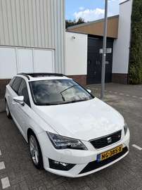 SEAT Leon ST 1.8 TSI FR 180PK | Panorama | LED