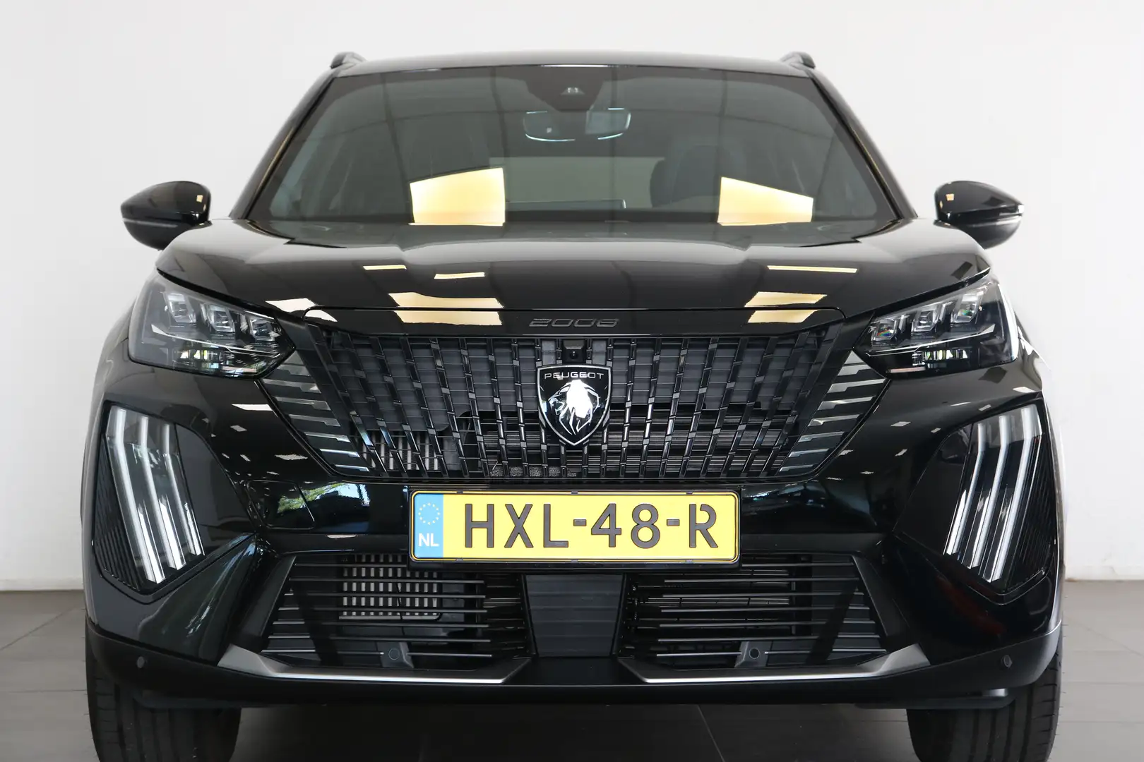 Peugeot 2008 1.2 PureTech 130PK EAT8 GT | Navi | Adaptive Cruis Schwarz - 2