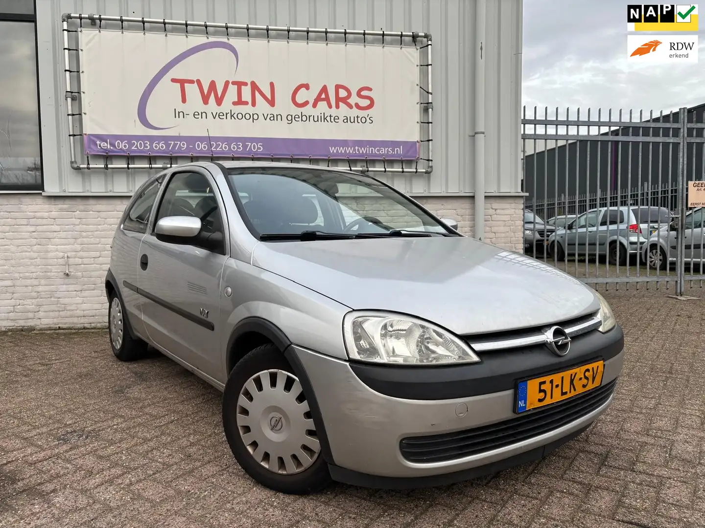 Opel Corsa 1.2-16V Njoy Grijs - 1