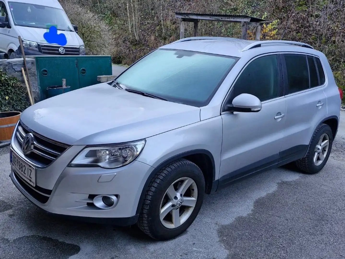 Volkswagen Tiguan 2,0 TDI CR DPF 4Motion Sport Silber - 1