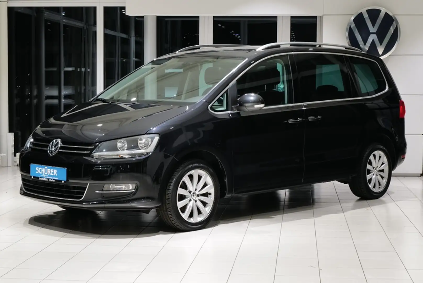 Volkswagen Sharan 2.0TDI DSG Highline Pano StdHzg 2xKiSitze Leder Noir - 1