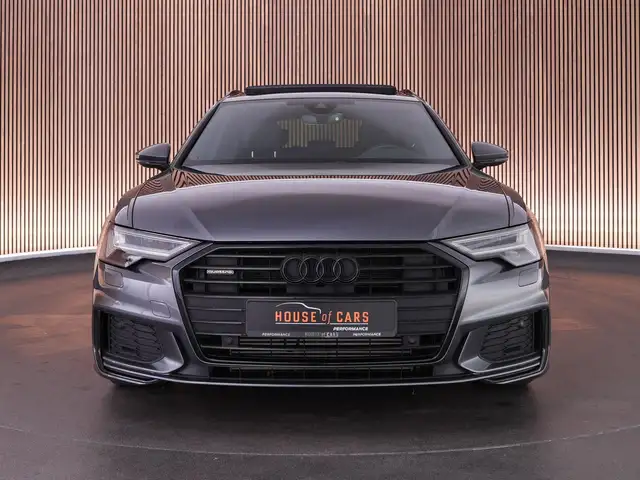 Audi A6 Avant view 6