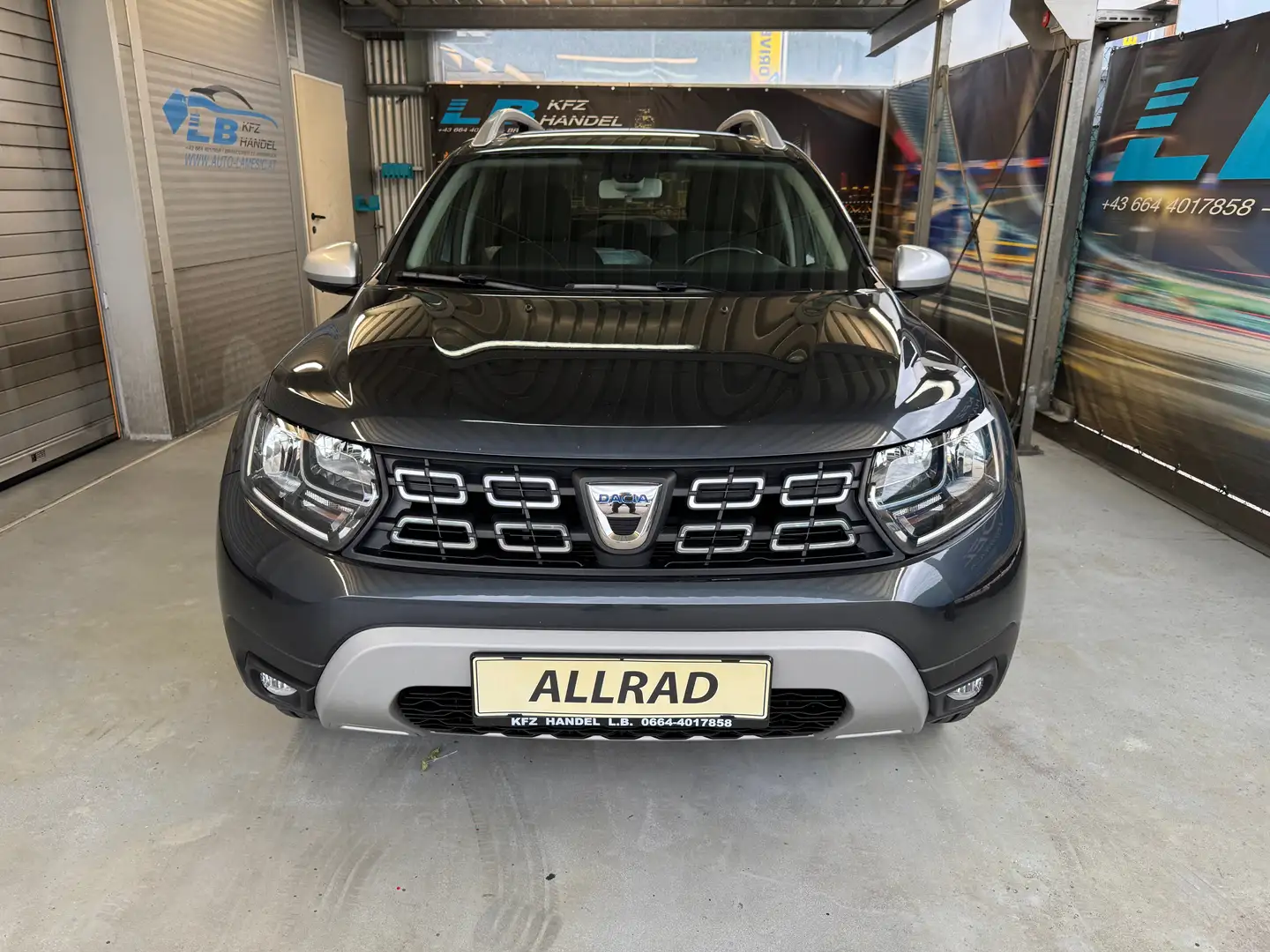 Dacia Duster Prestige 4WD Grau - 2