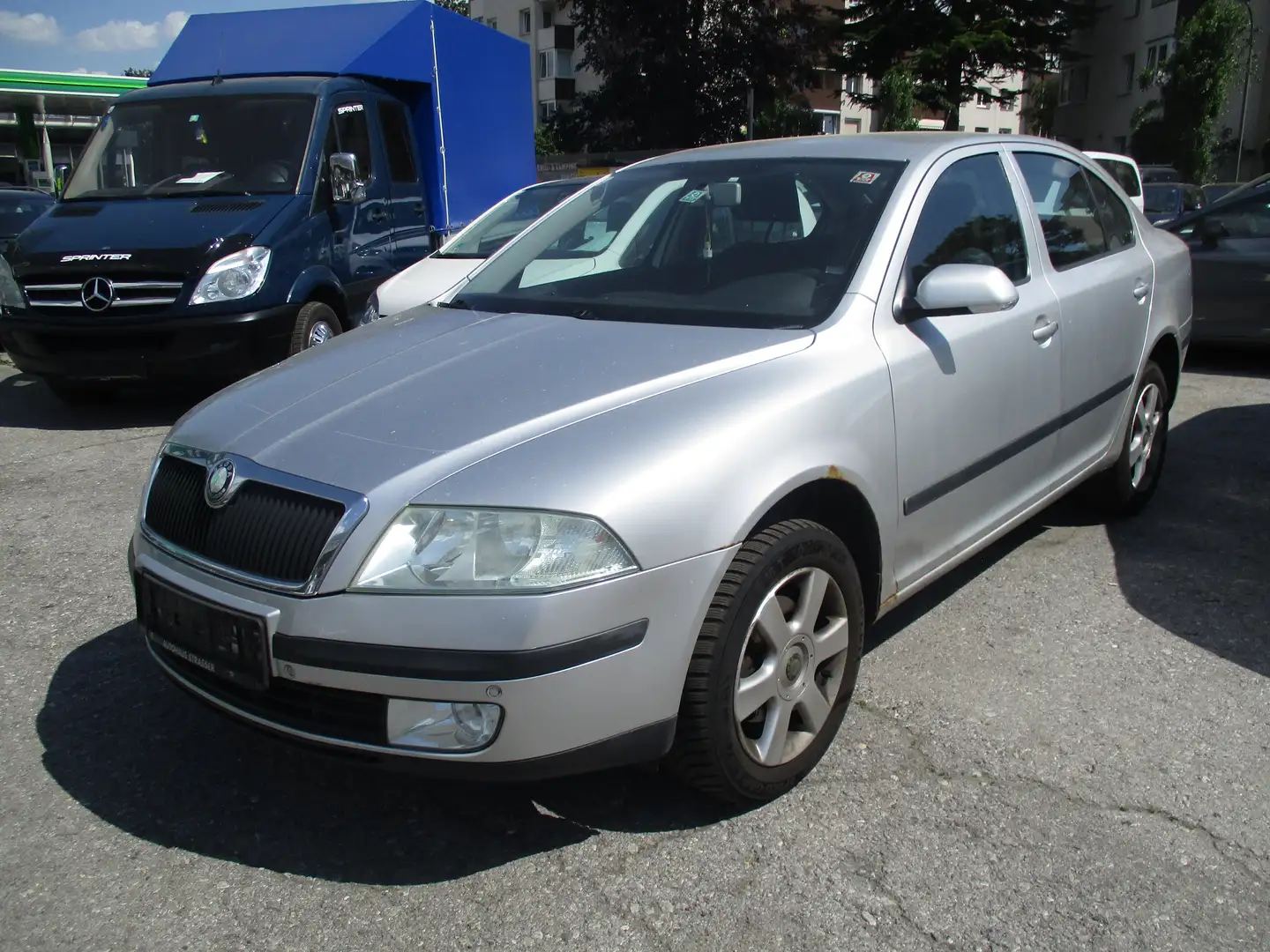 Skoda Octavia DSG Grau - 1