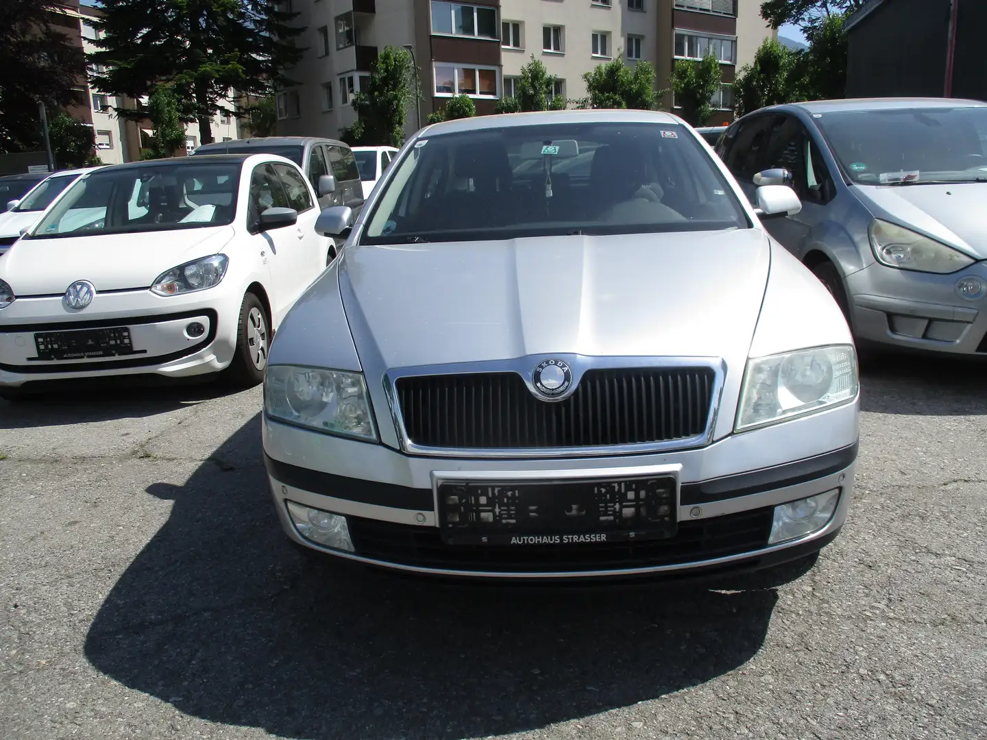 Skoda Octavia DSG Grau - 2