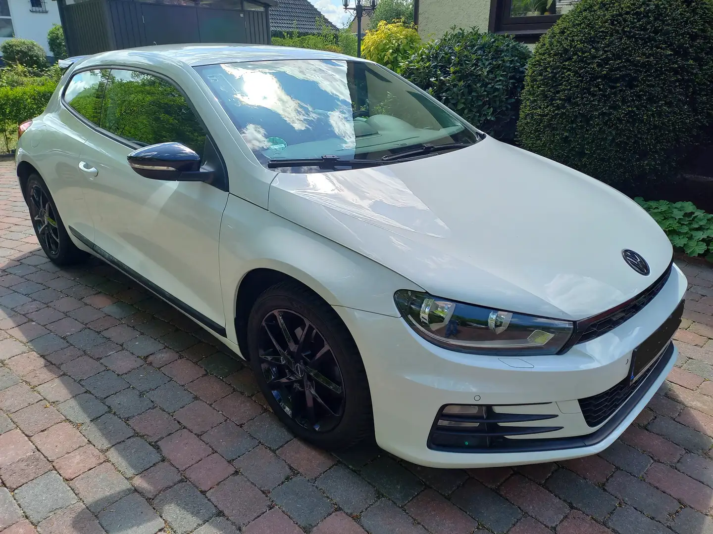 Volkswagen Scirocco Scirocco 1.4 TSI (BlueMotion Technology) Weiß - 1