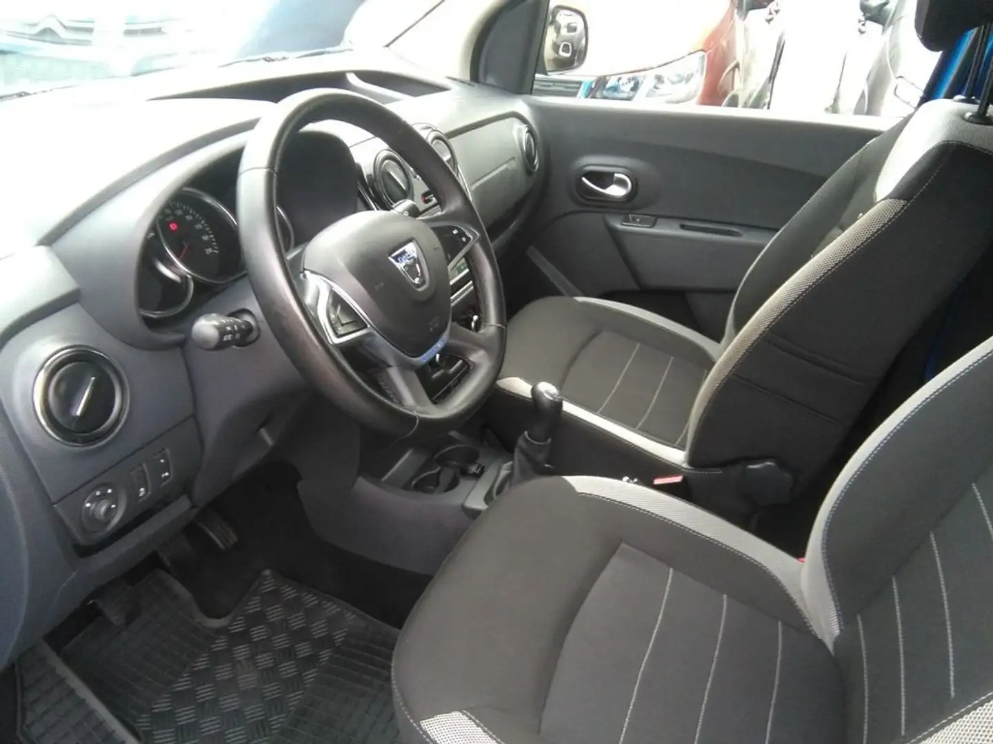 Dacia Dokker Stepway 1.6 8V 100CV Blu/Azzurro - 2