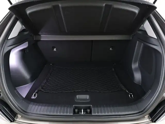 Hyundai Kona view 6