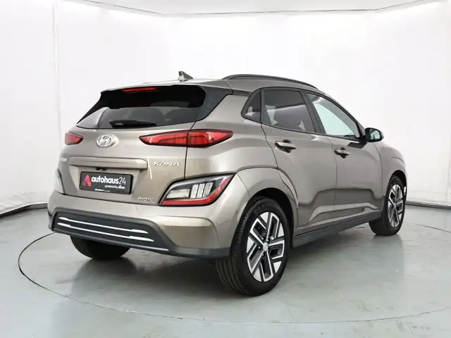 Hyundai Kona view 5