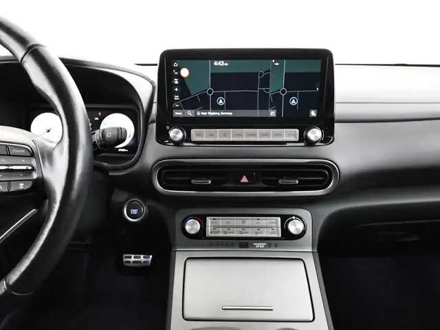Hyundai Kona view 11