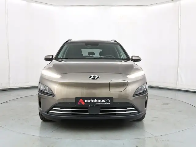 Hyundai Kona view 2