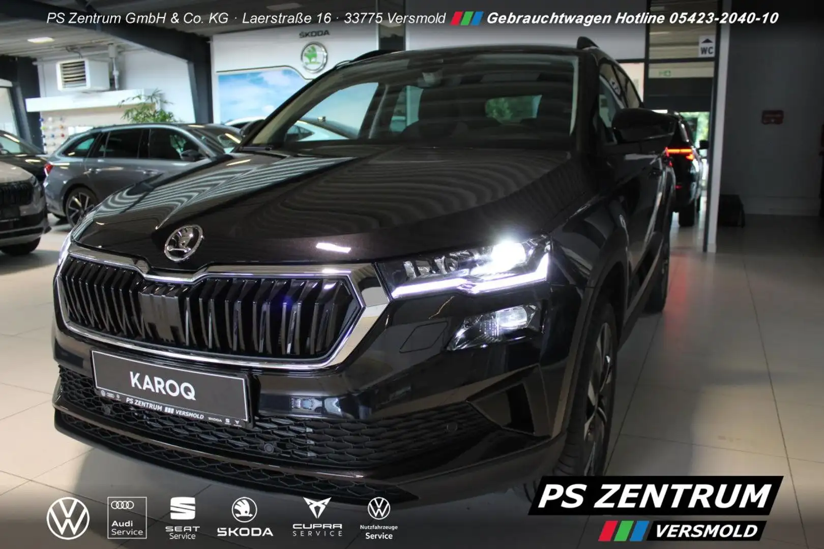 Skoda Karoq 2.0 TDI DSG Tour AHK MATRIX NAVI Bluetooth Black - 1