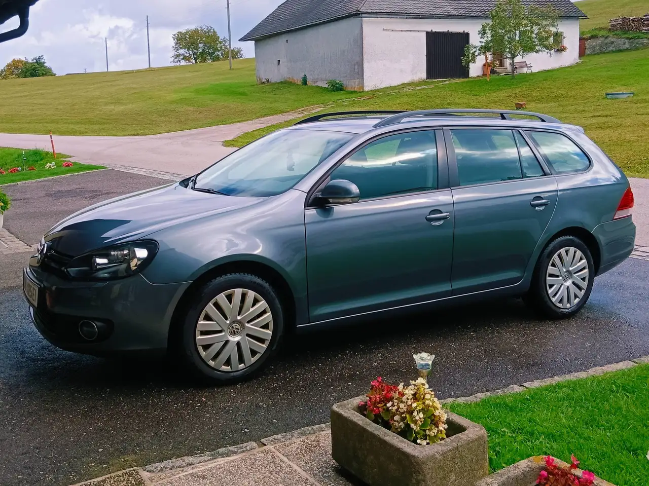 Volkswagen Golf Variant Golf Variant Comfortline 1,6 TDI 4Motion DPF Comfortline — photo 1 of 10