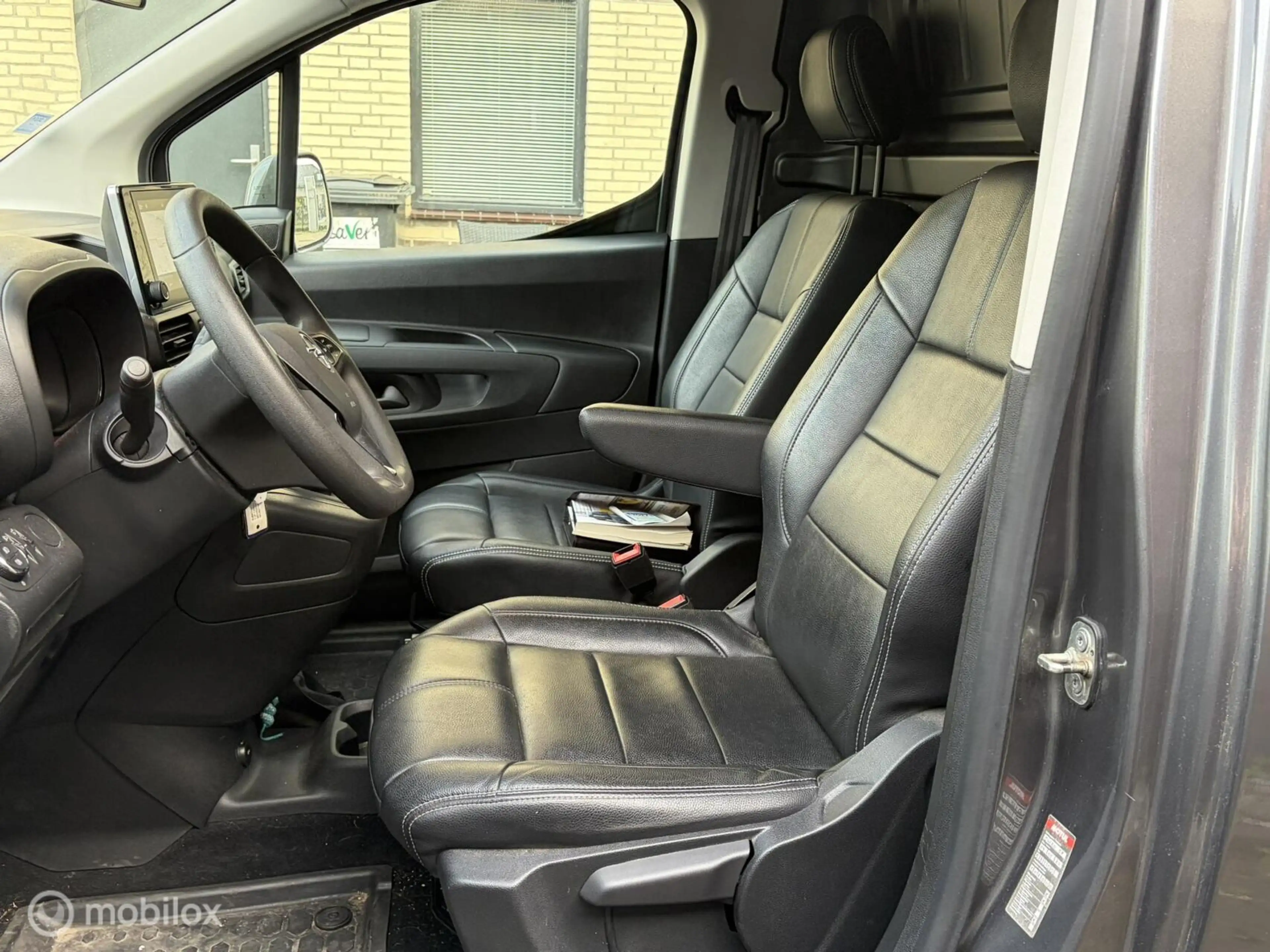 Opel Combo 1.5D L2H1 Edition 9.950 ex btw / Lederen bekleding — photo 12