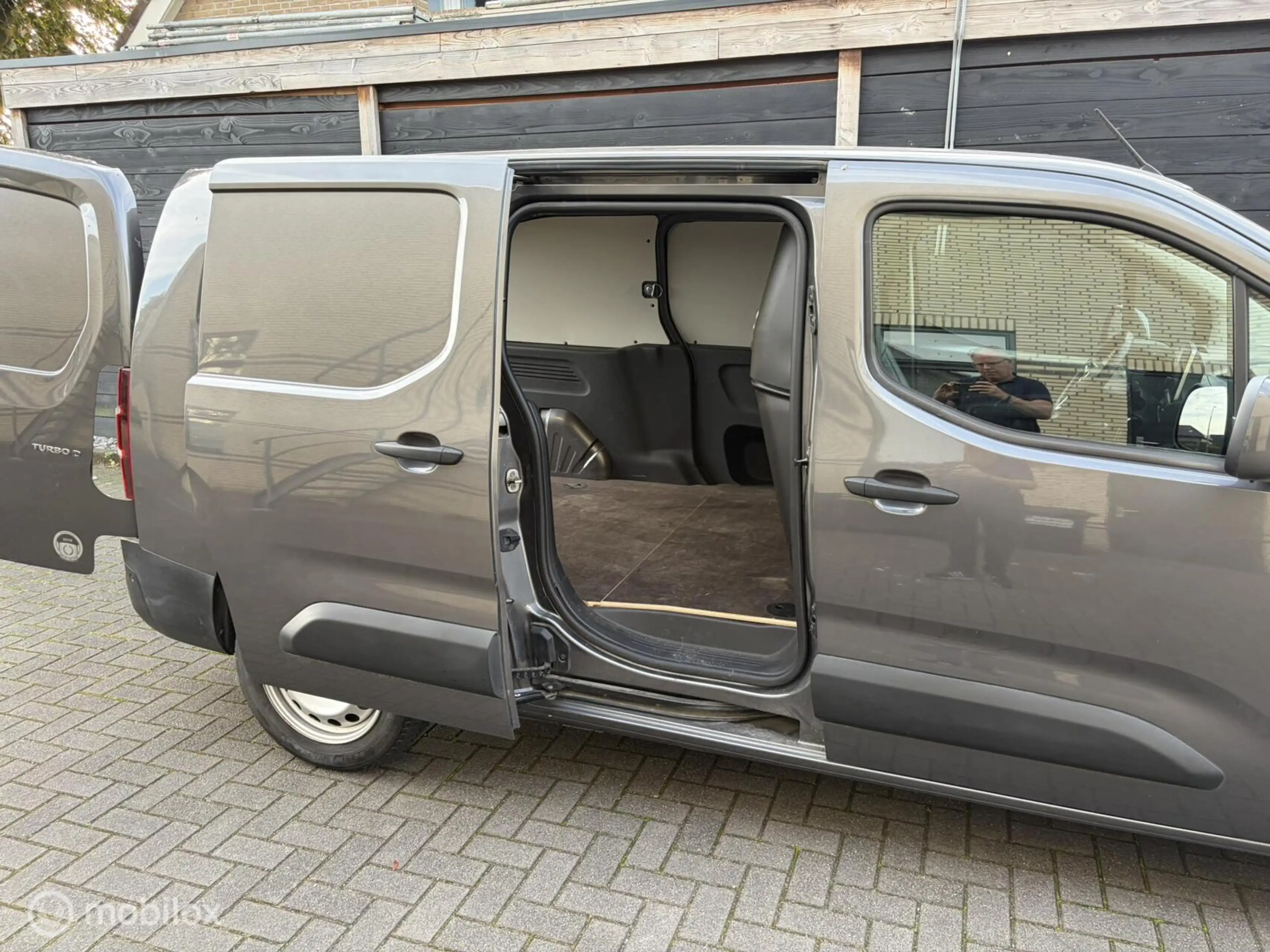 Opel Combo 1.5D L2H1 Edition 9.950 ex btw / Lederen bekleding — photo 9
