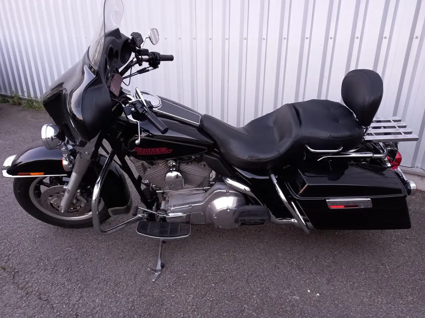 Harley-Davidson Electra Glide Standard Fekete - 1
