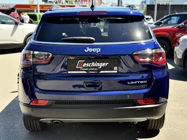Jeep Compass view 6