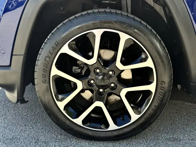 Jeep Compass view 5