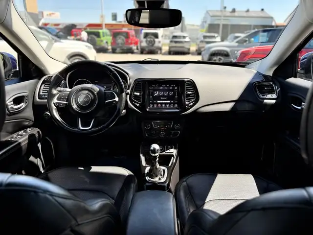 Jeep Compass view 10